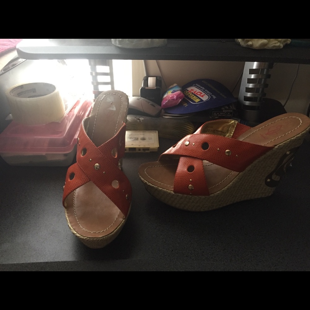 Wedge high heel